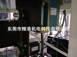 自动贴标签机